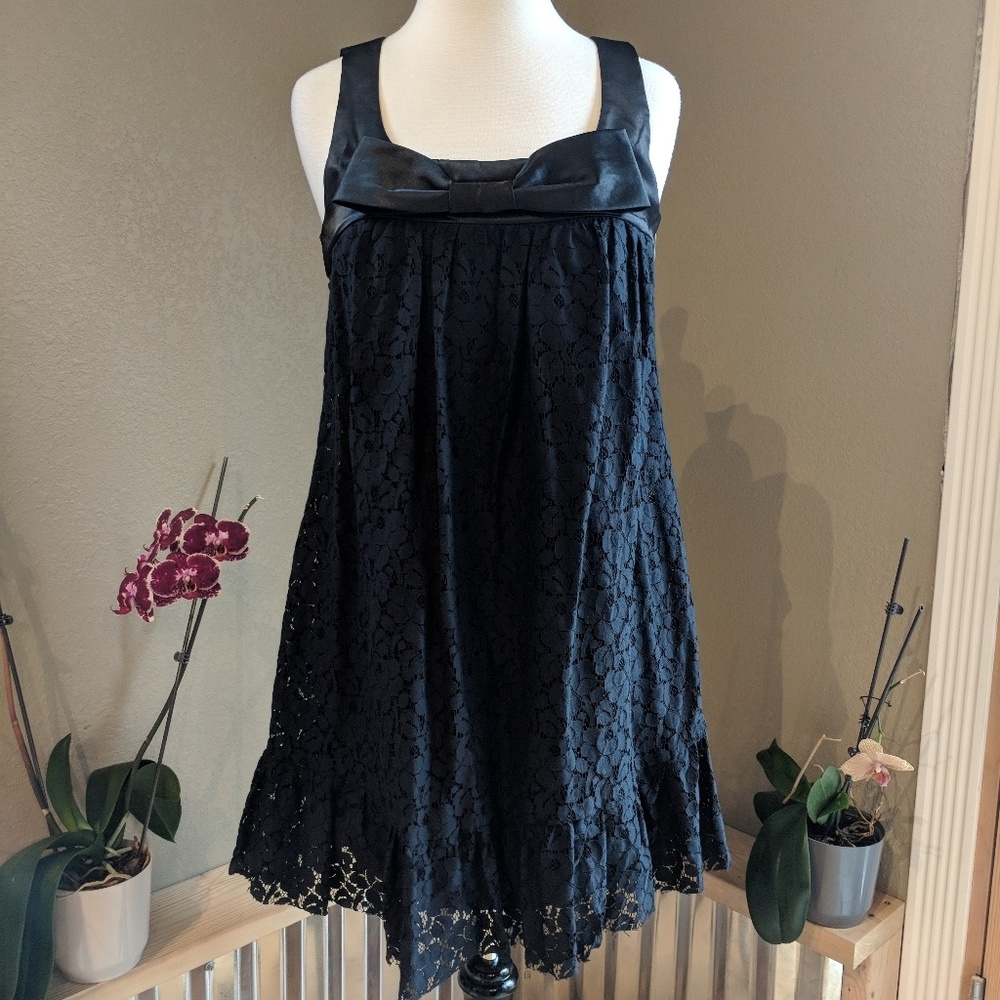 🛍️SOLD🛍️ Zinc black lace overlay babydoll dress - Picture 1 of 8